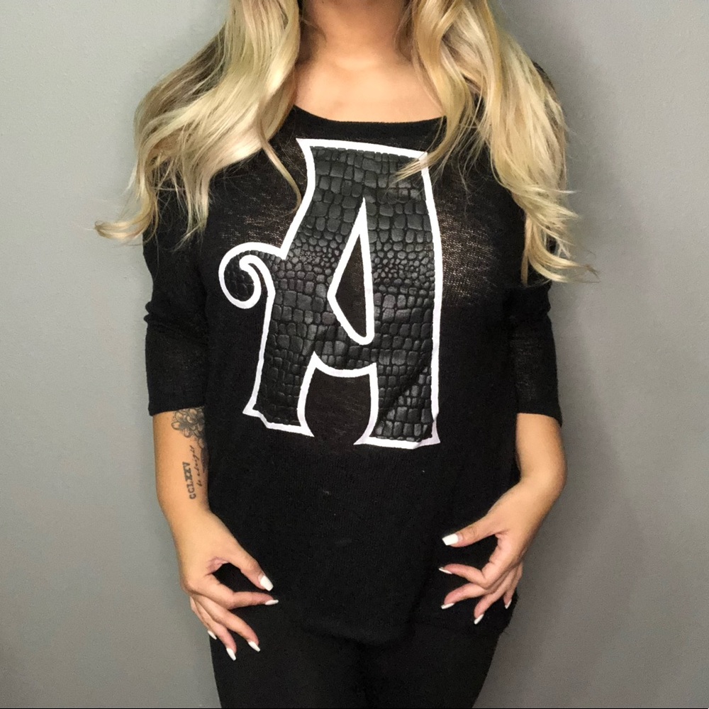 ❌❌ SOLD ❌❌ Letter “A” knit top
